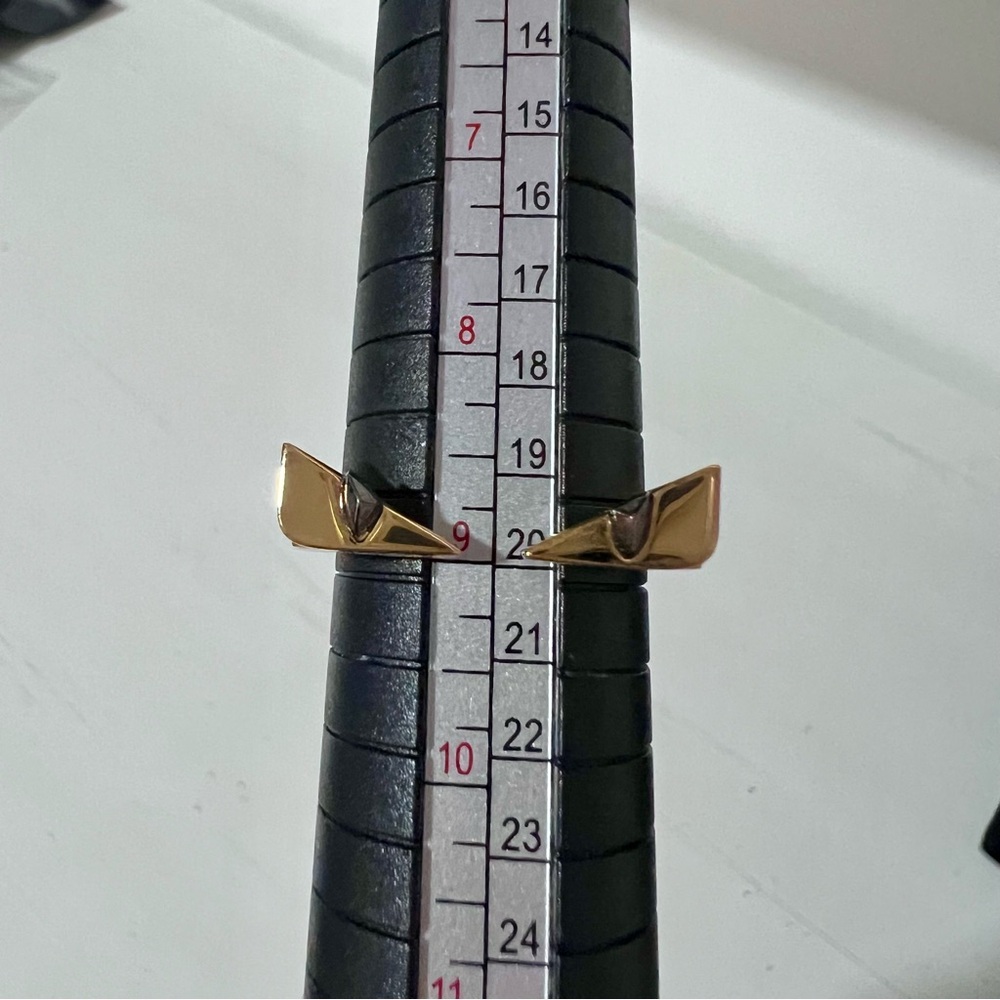 FENDI MONSTER ONYX RING - Picture 8 of 8